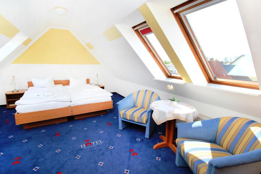 Hotel Pension Kirschstein Wolgast Exterior photo