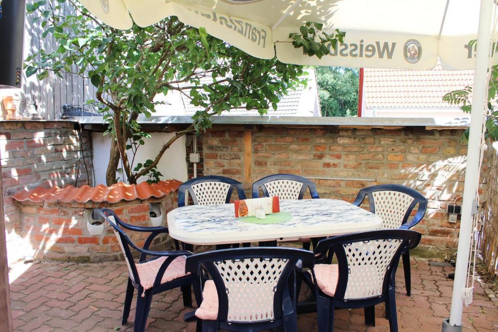 Hotel Pension Kirschstein Wolgast Exterior photo