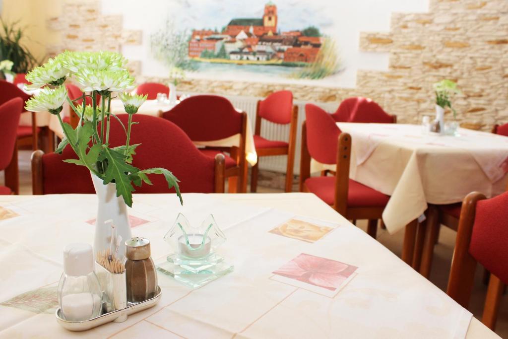 Hotel Pension Kirschstein Wolgast Exterior photo